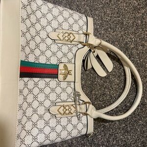 Source Unknown White Tote with Gold and Red Details